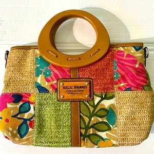 Large Vintage Relic 90s brown wood handle with floral print.Great condition